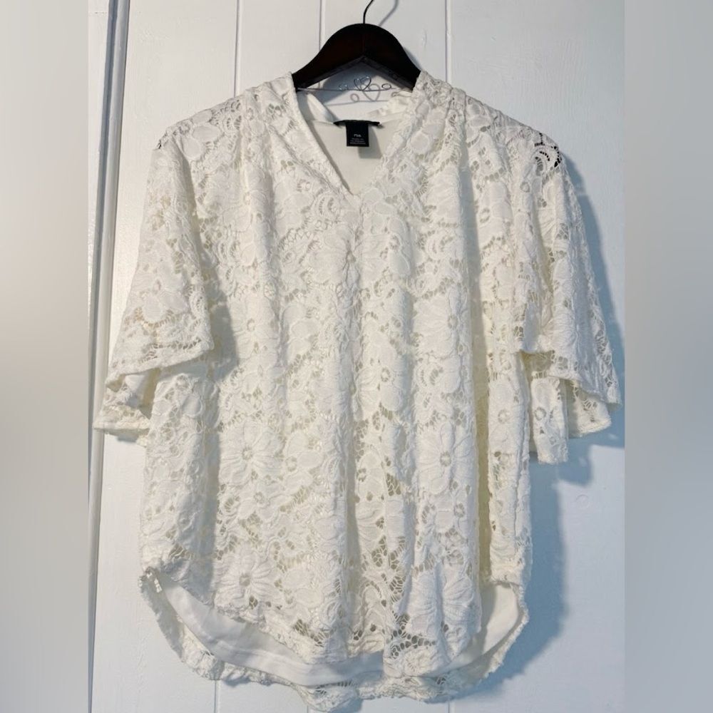 Investments Petites White Floral Lace Blouse Short Sleeve Top Size Petite Medium